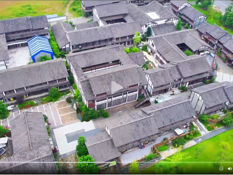 Enter the world of radio | A Leshan treasure