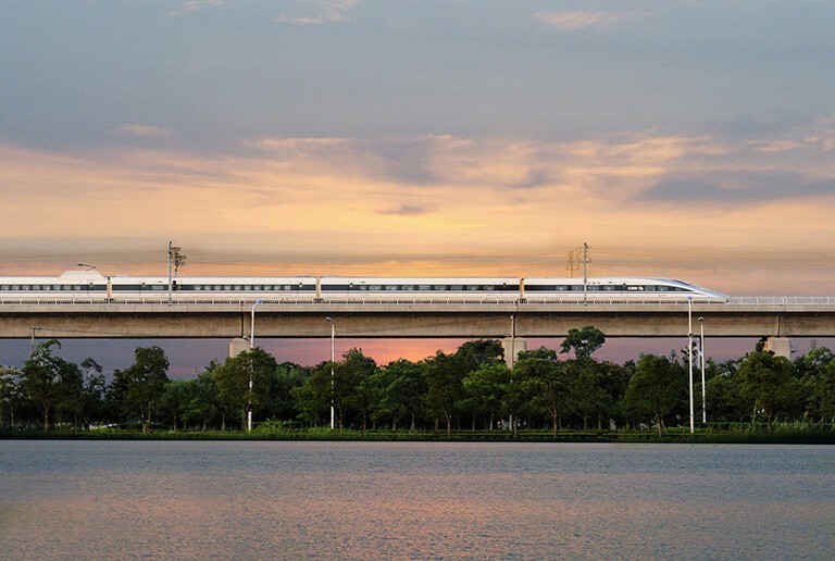 Most Useful Tips and Advice for High Speed Train Travel