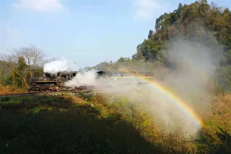 How many of these beautiful autumn tourist attractions have you been to Leshan?(图4) How many of these beautiful autumn tourist attractions have you been to Leshan?(图4)