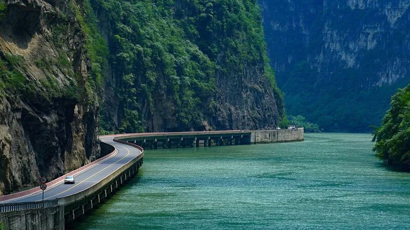 How many of these beautiful autumn tourist attractions have you been to Leshan?(图11) How many of these beautiful autumn tourist attractions have you been to Leshan?(图11)