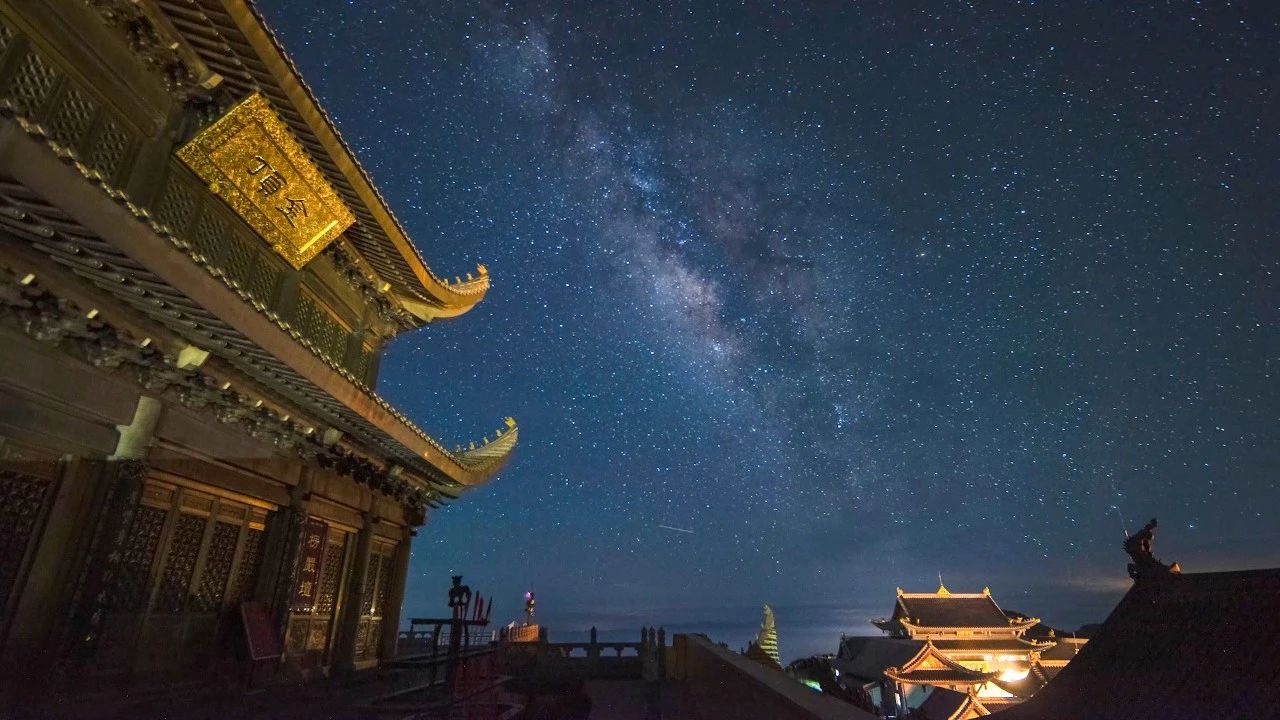 Lying on top of the mountain watching the stars, these 8 places in Leshan are really beautiful!(图3)